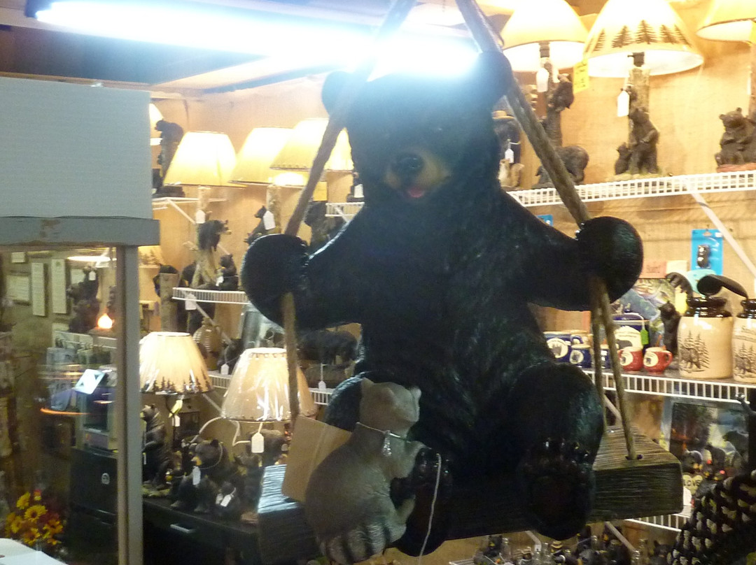 Flea Traders Paradise Flea Market-塞维尔维尔必去景点