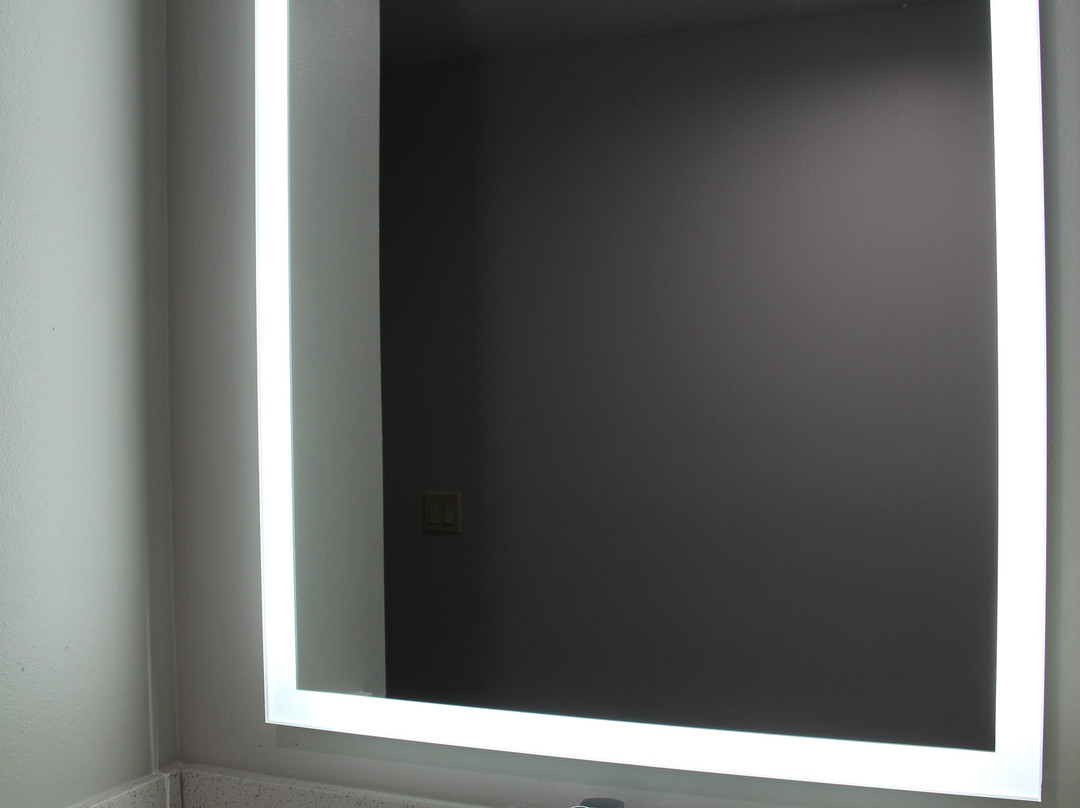 Westbridge Inn & Suites Carrollton主图