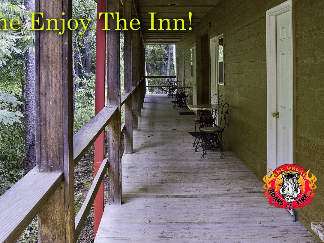 Boars' Nest Bed & Breakfast主图