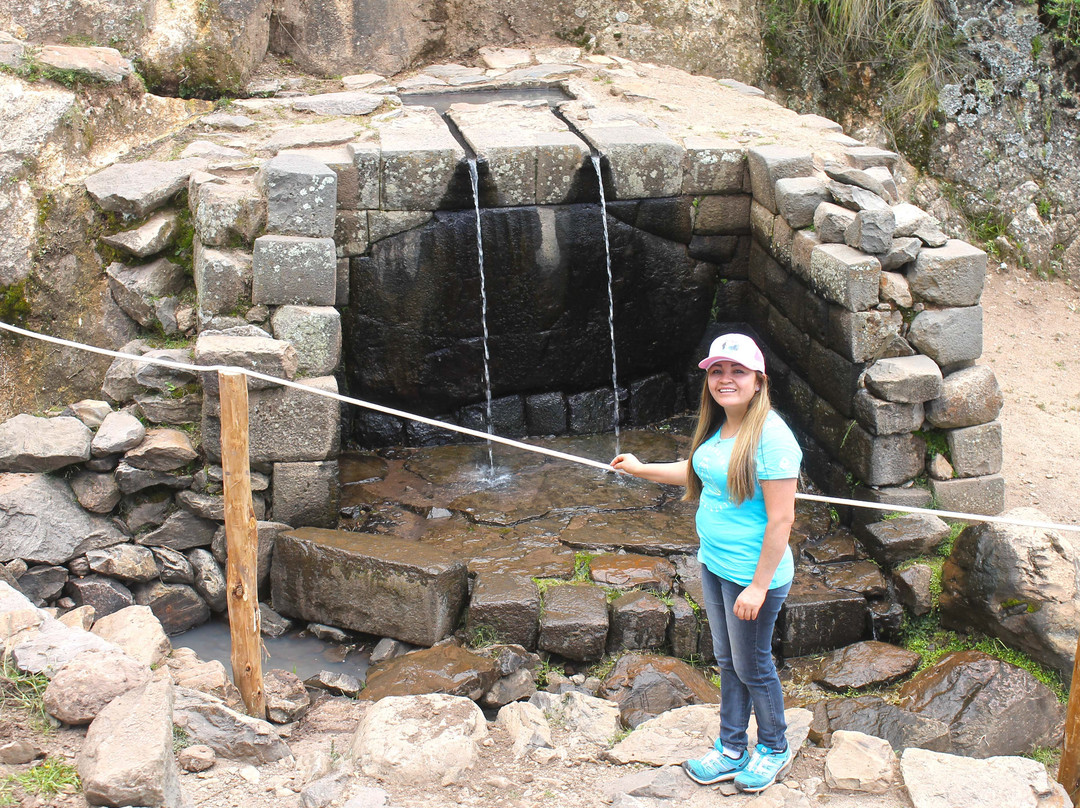 Huancaraylla Tours Peru景点图片