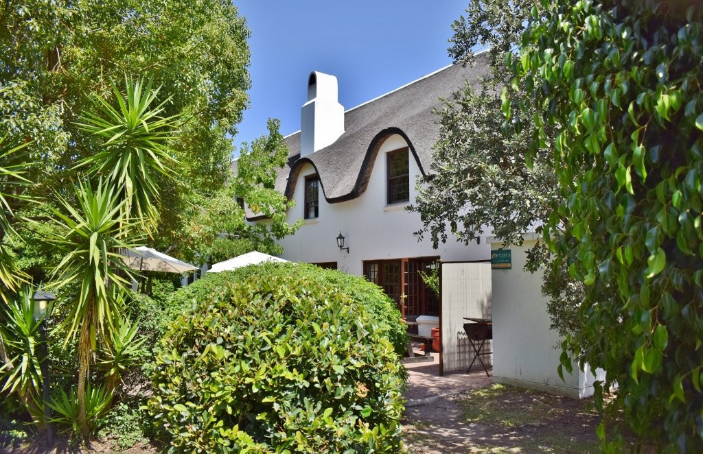 奥克胡斯特酒店主图