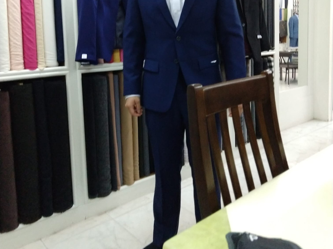 Hong Kong Custom Tailors-华欣必去景点