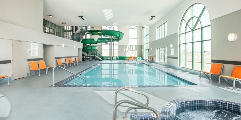 Holiday Inn Express & Suites Medicine Hat Transcanada Hwy 1 by IHG主图