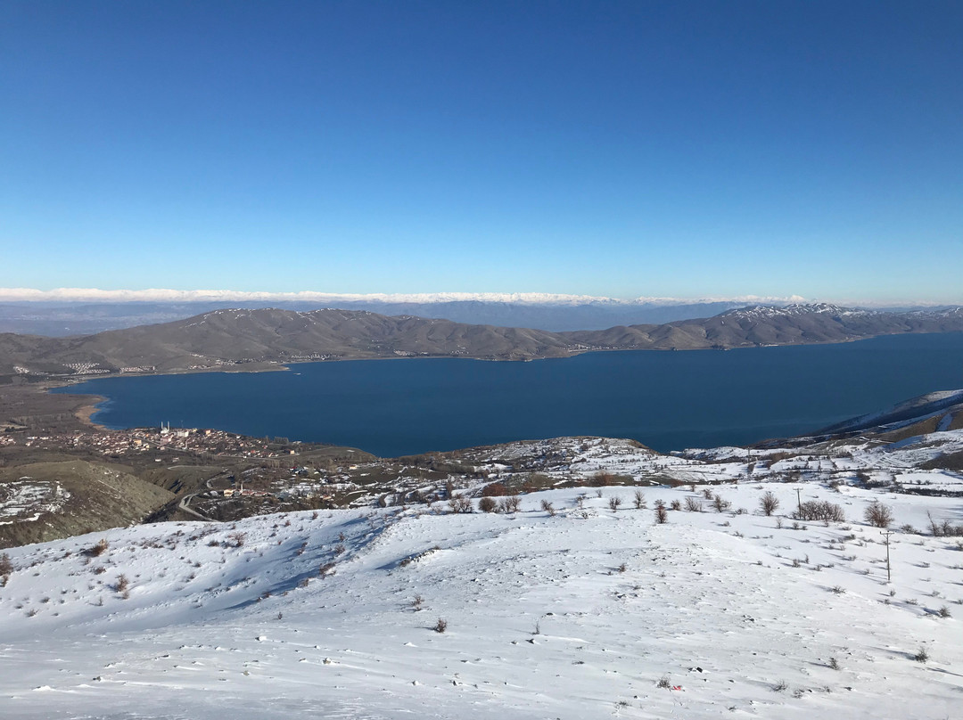 Lake Hazar景点图片