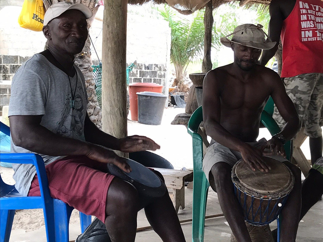 Campement de l'Ile d'Effrane主图