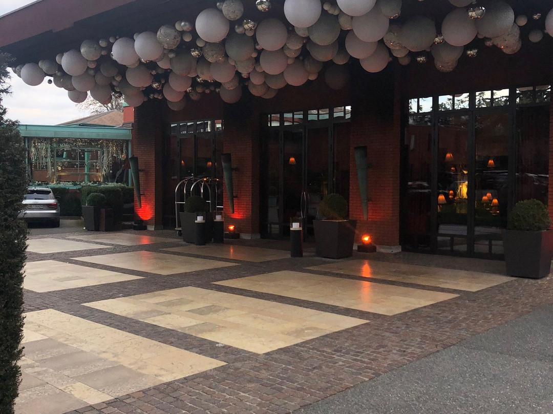 日内瓦保护区温泉酒店主图
