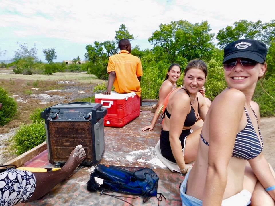 Uroa Blue Adventure-乌罗阿必去景点