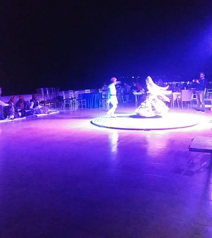 水境休闲酒店主图