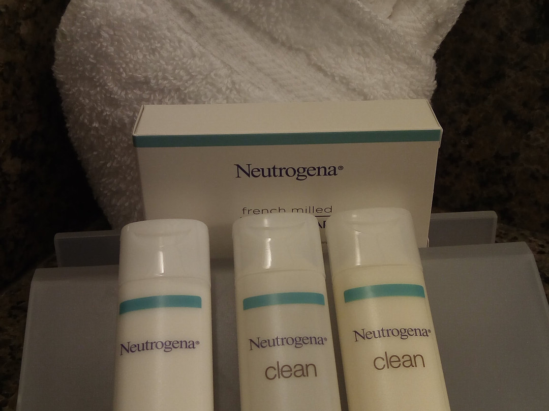 银泉北希尔顿花园酒店主图