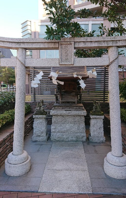 Ginnan Inari Daimyojin Shrine景点图片