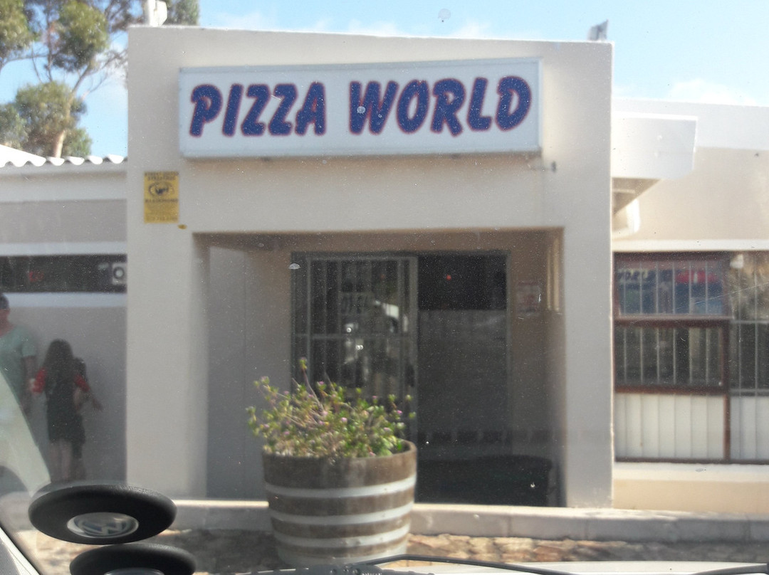 小月餐馆和美食-Pizza World