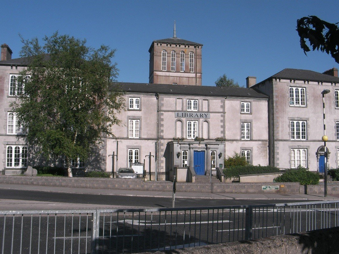 Roscommon County Library景点图片