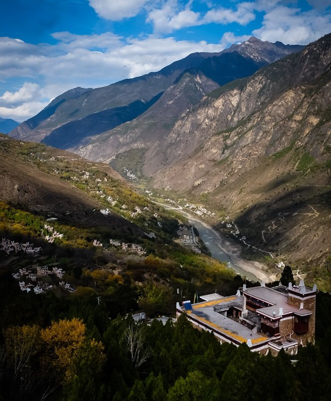 甲居藏寨景点图片