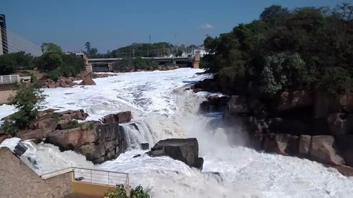 Monumento os Enamorados - Ilha dos Amores-Salto必去景点