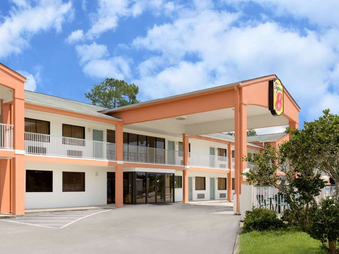 Super 8 by Wyndham Ocean Springs Biloxi主图