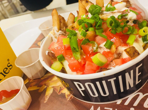 CF Fairview Mall-多伦多必去景点