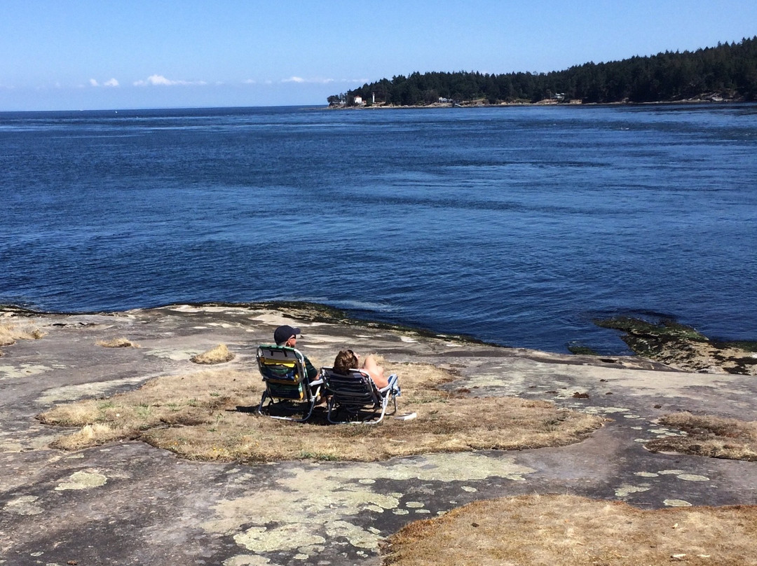 Bellhouse Provincial Park-加利安诺岛必去景点
