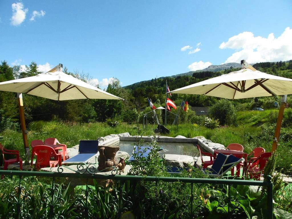 Cesana Torinese酒店住宿-雪绒花酒店