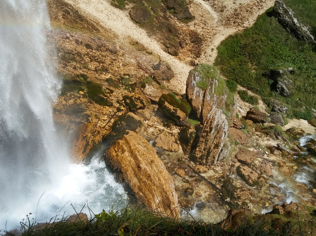 Pericnik Waterfall景点图片