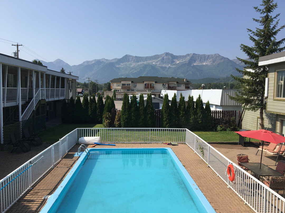 Powder Mountain Lodge主图