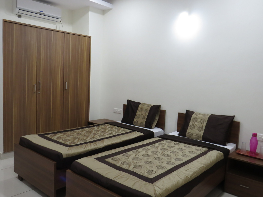 Sugamya Corner Guesthouse主图