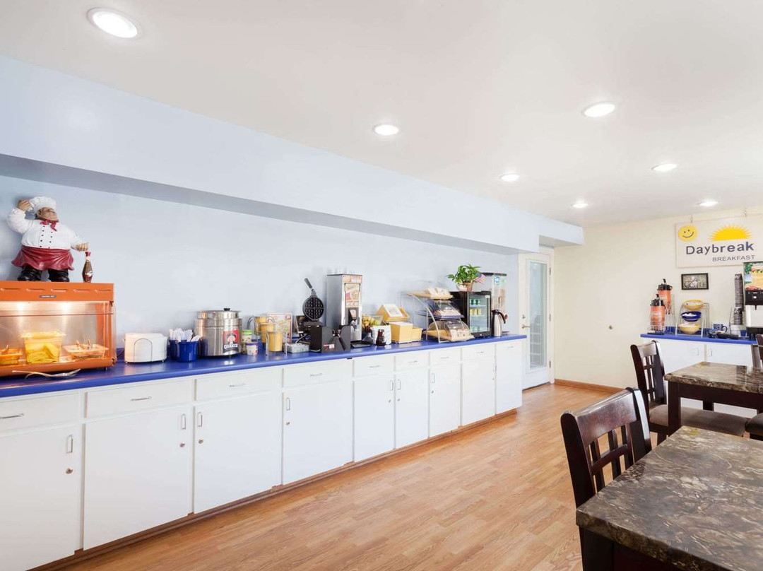 Days Inn by Wyndham Hampton主图