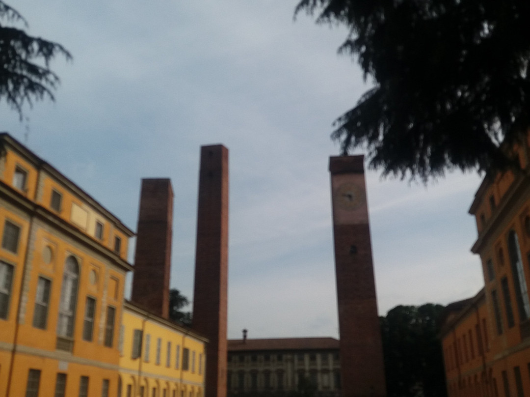 Piazza Leonardo da Vinci-帕维亚必去景点