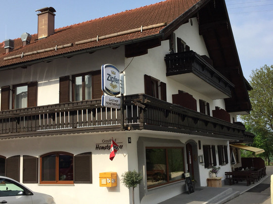 Abtsdorf am Attersee酒店住宿-Gasthof-Pension Hemetsberger