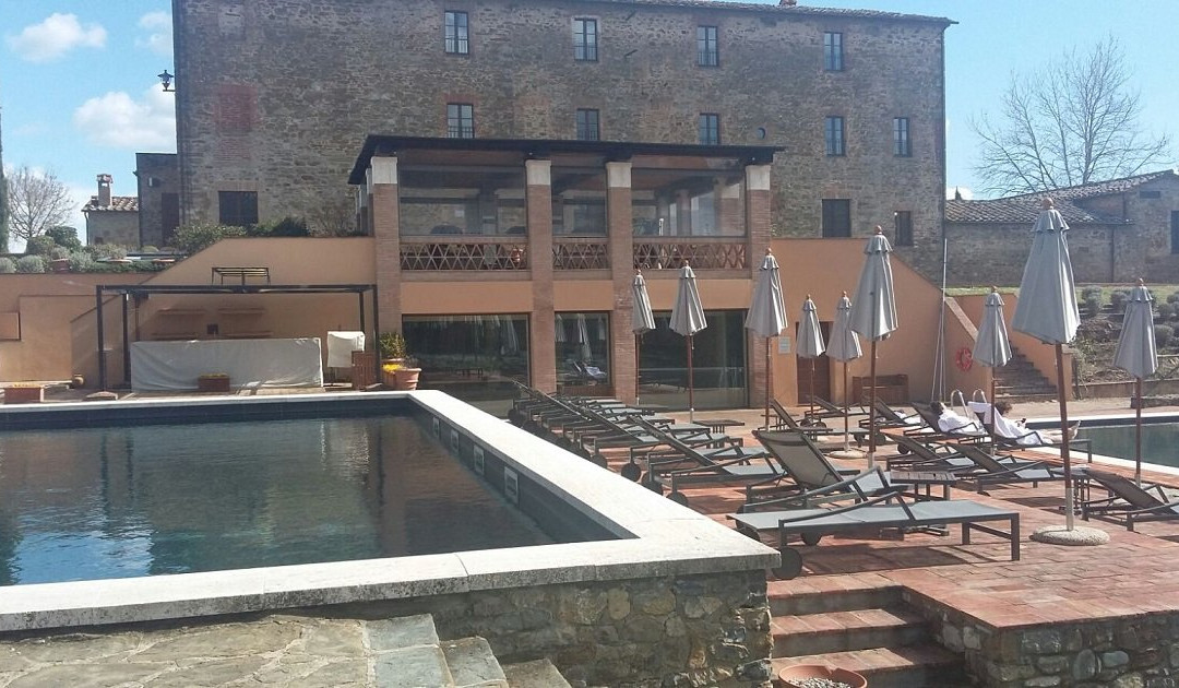 Castel Monastero主图