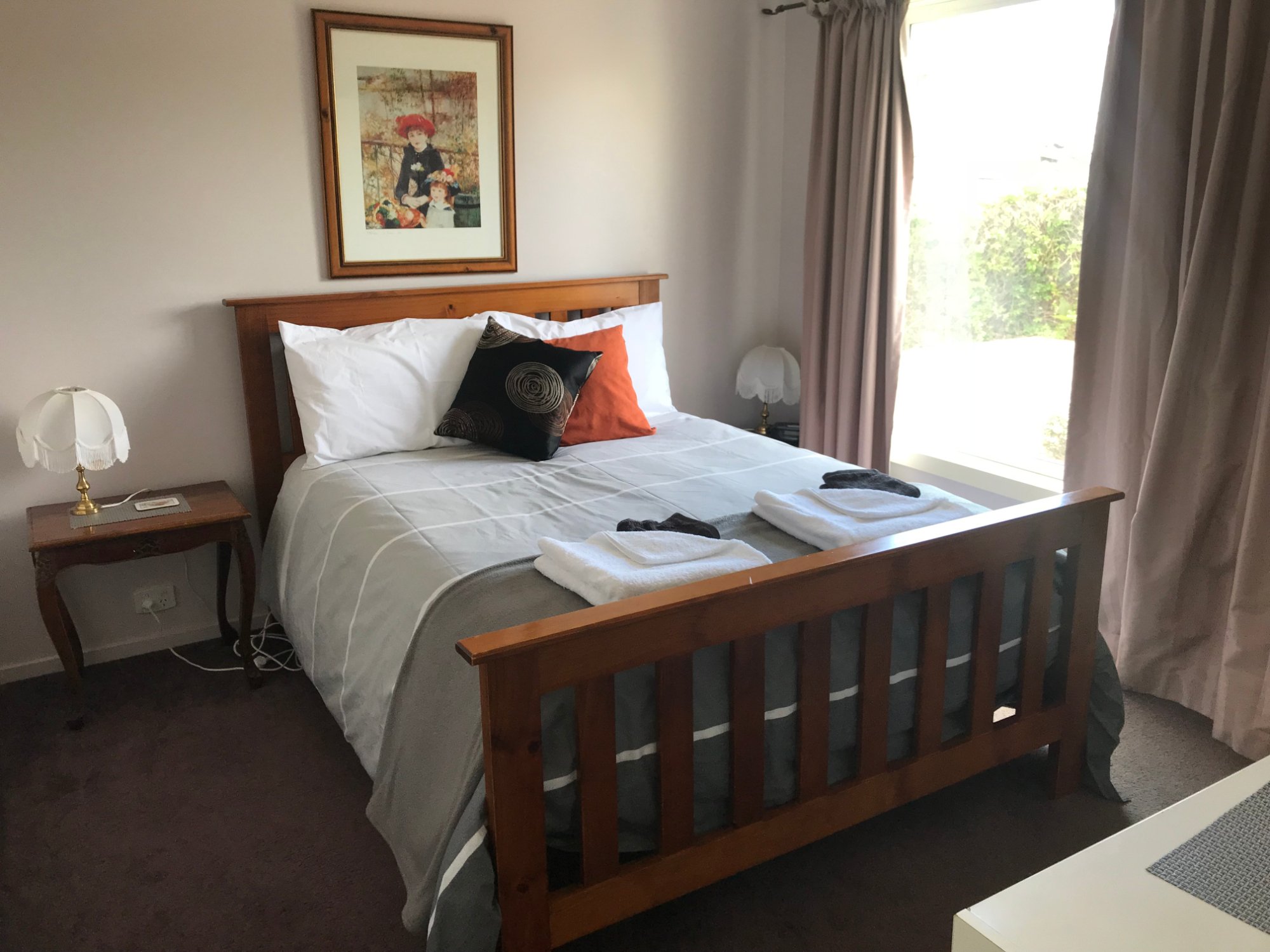 Oatlands Retreat-官方