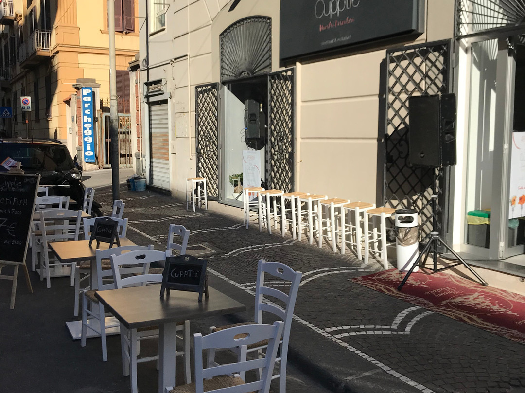 Cupptie Streetfood & Restaurant