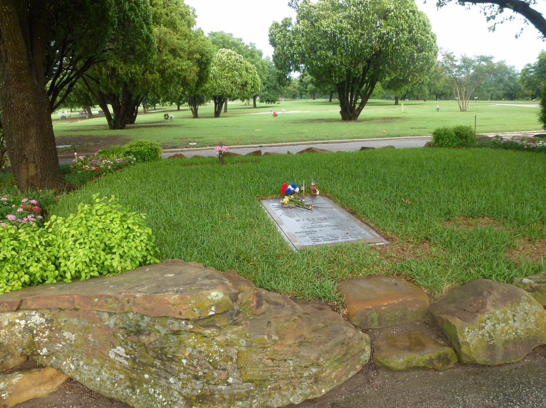 Laurel Land Funeral Home and Laurel Land Memorial Park - Dallas-达拉斯必去景点
