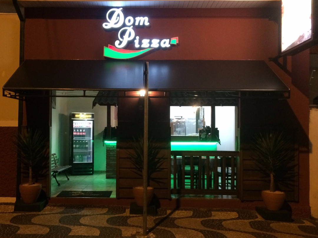 Dom Pizza