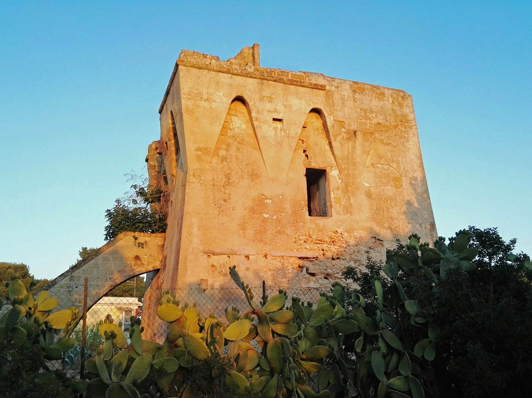 Torre Castelluccia-Marina di Pulsano必去景点