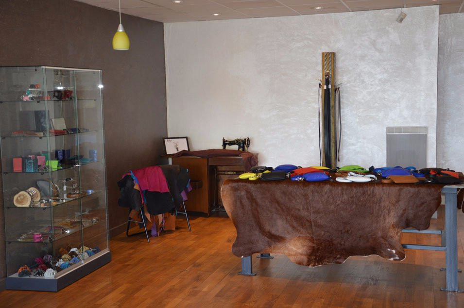 Ô Cuir Laguiole-拉奇欧勒必去景点