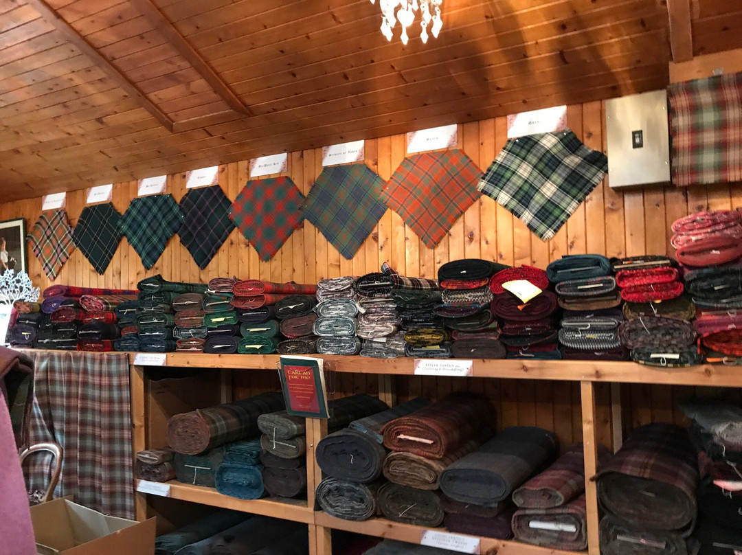The Lochcarron Weavers Shop-Lochcarron必去景点