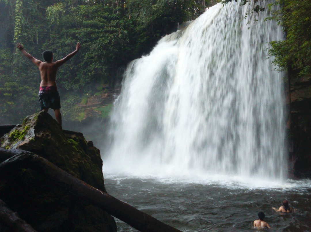 Cachoeira da Neblina-Presidente Figueiredo必去景点
