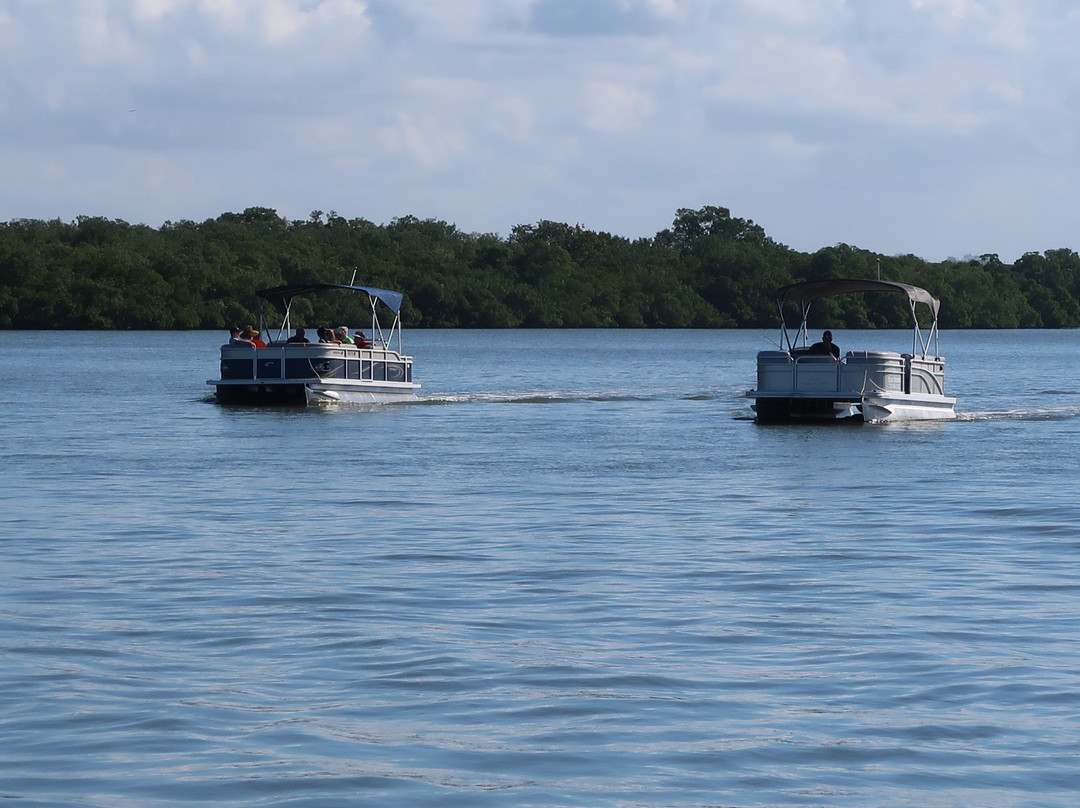 Snook Bight Marina Boat Rentals-迈尔斯堡海滩必去景点