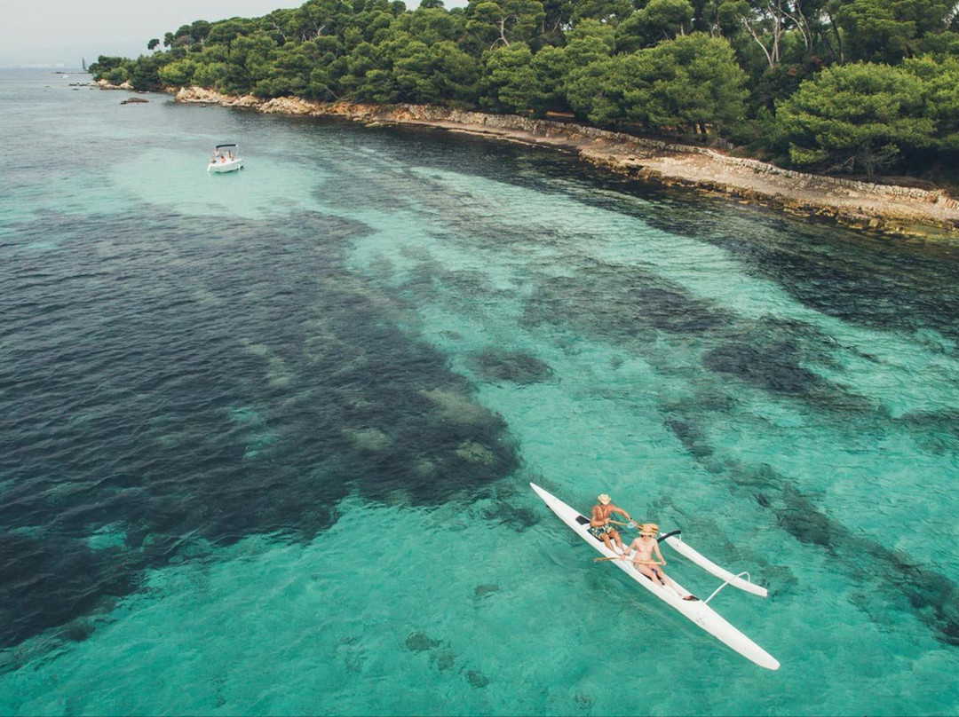Tahitian Adventure-戛纳必去景点