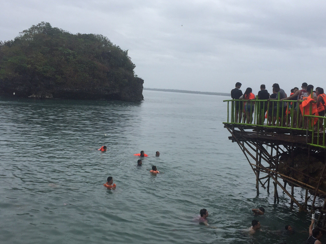 Cuenco Cave-阿拉米诺市必去景点