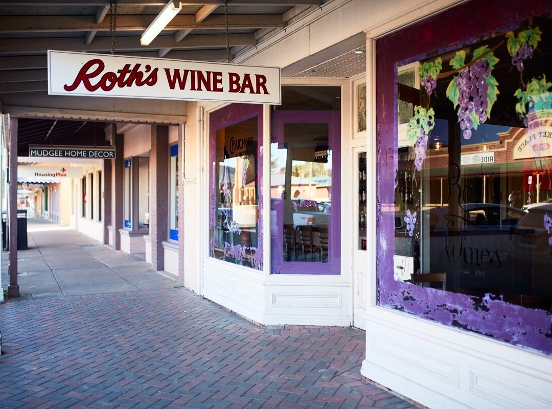 Roth's Wine Bar