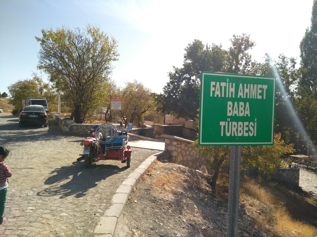 Fetih Ahmet Baba Turbesi-Harput必去景点