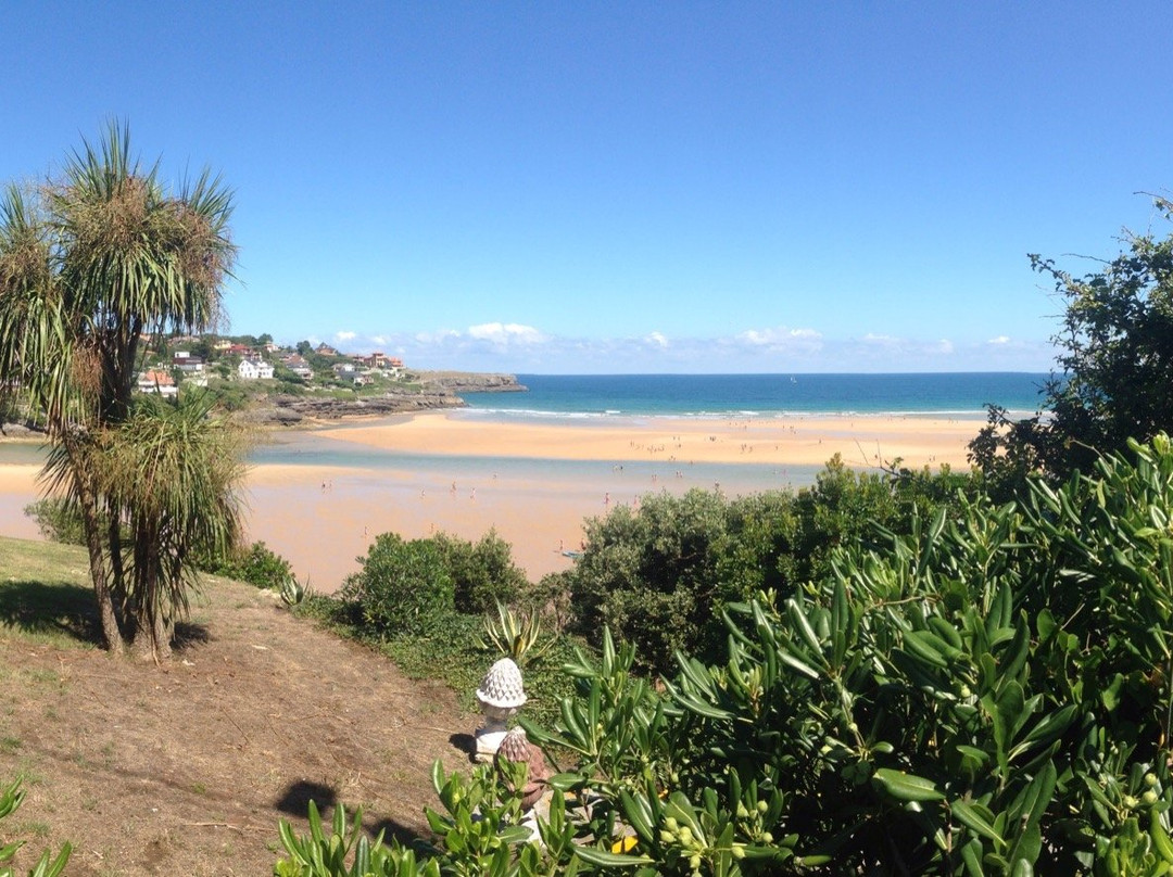 Playa De La Arena-Arnuero必去景点