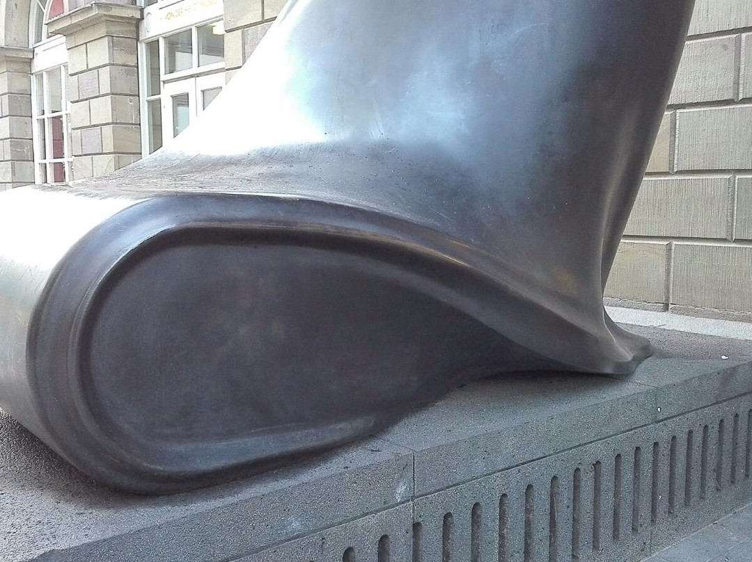 Tony Craggs von der Heydt Skulpturen-伍珀塔尔必去景点