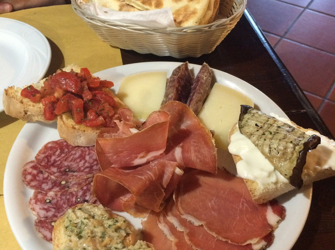 Preggio餐馆和美食-Ristoro La Pineta