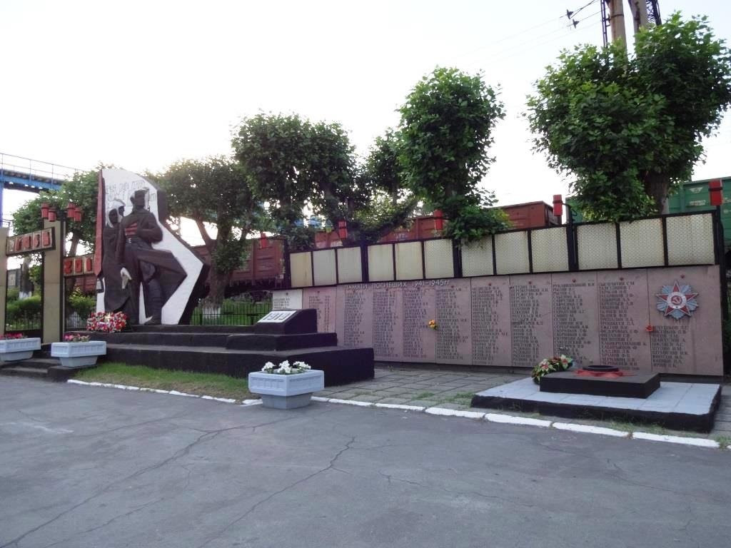 Monument to Soldiers Who Died During the Great Patriotic War景点图片