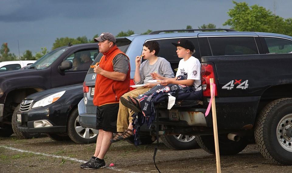 Bangor Drive-In-Hermon必去景点