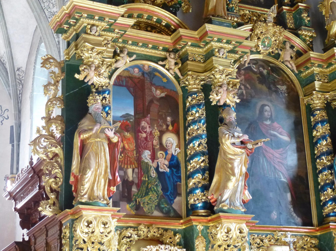 Pfarrkirche Ernen-Ernen必去景点