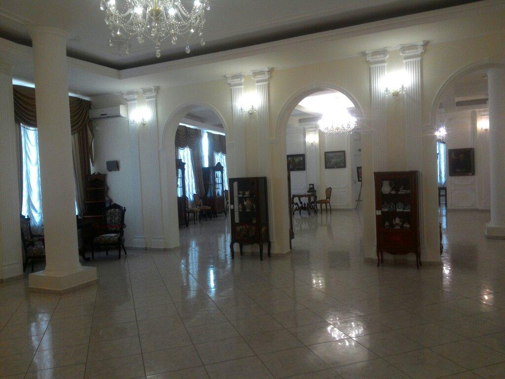 A. Bely's Fine Arts Museum-Chornomorsk必去景点