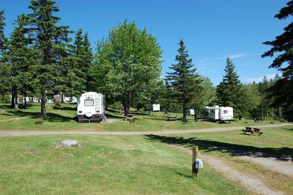 Baddeck Cabot Trail Campground